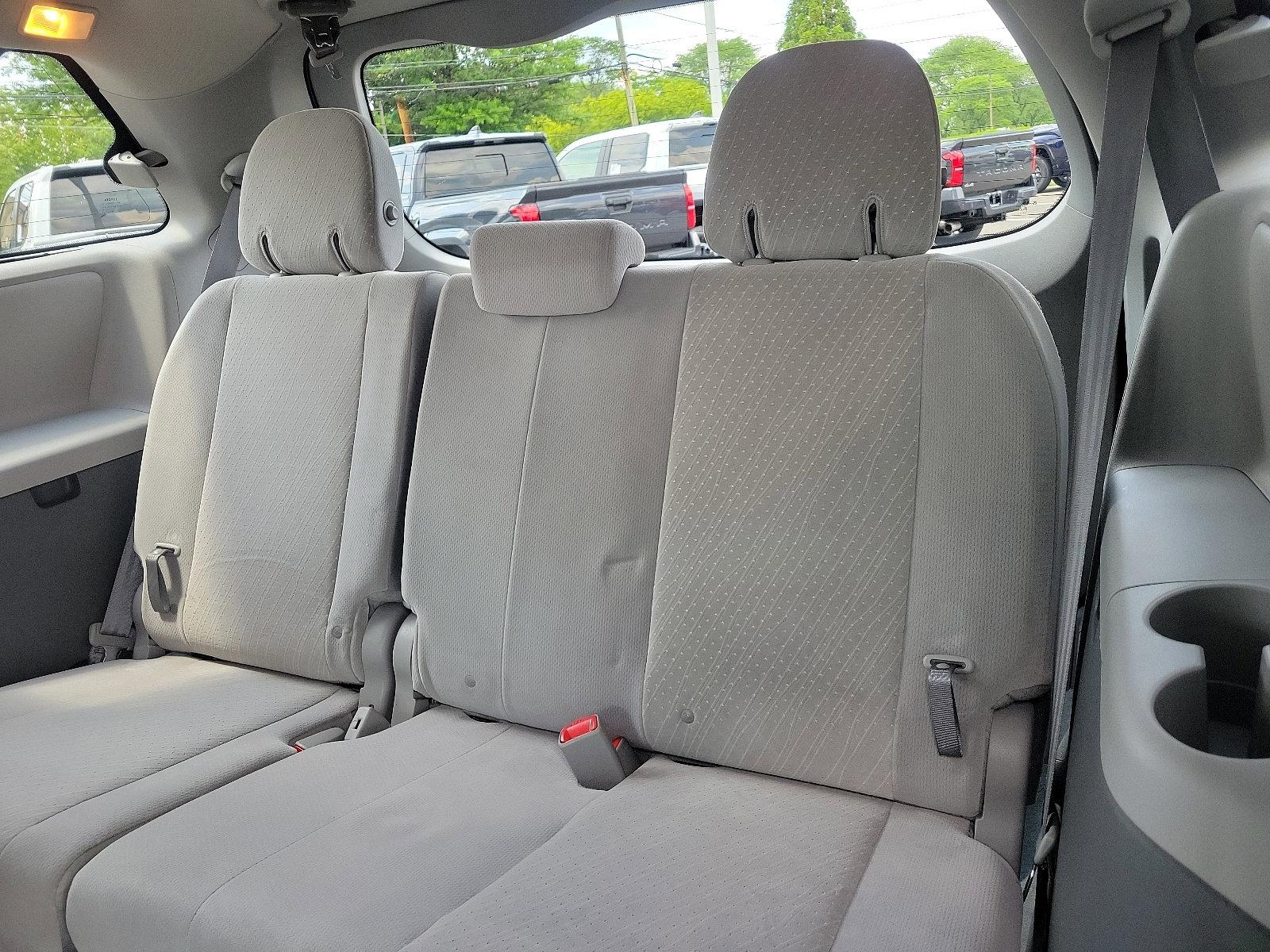 2019 Toyota Sienna Vehicle Photo in Trevose, PA 19053