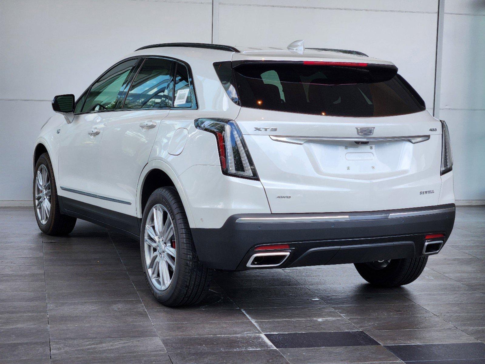 2024 Cadillac XT5 Vehicle Photo in HOUSTON, TX 77079-1502