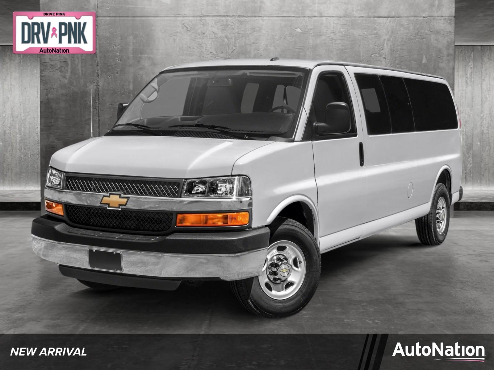 2017 Chevrolet Express Passenger Vehicle Photo in Panama City, FL 32401