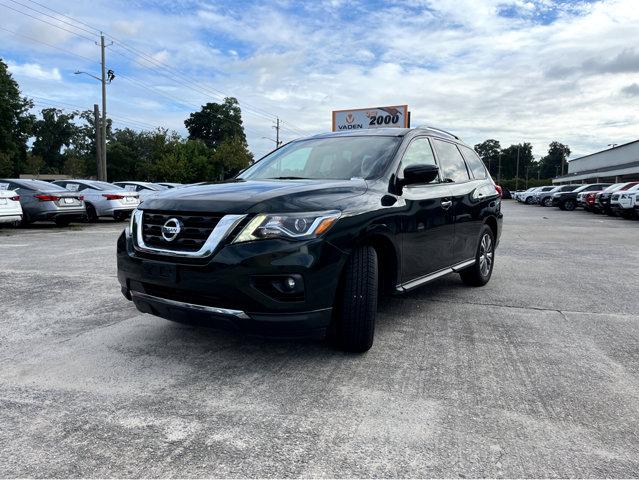 2019 Nissan Pathfinder Vehicle Photo in Savannah, GA 31419