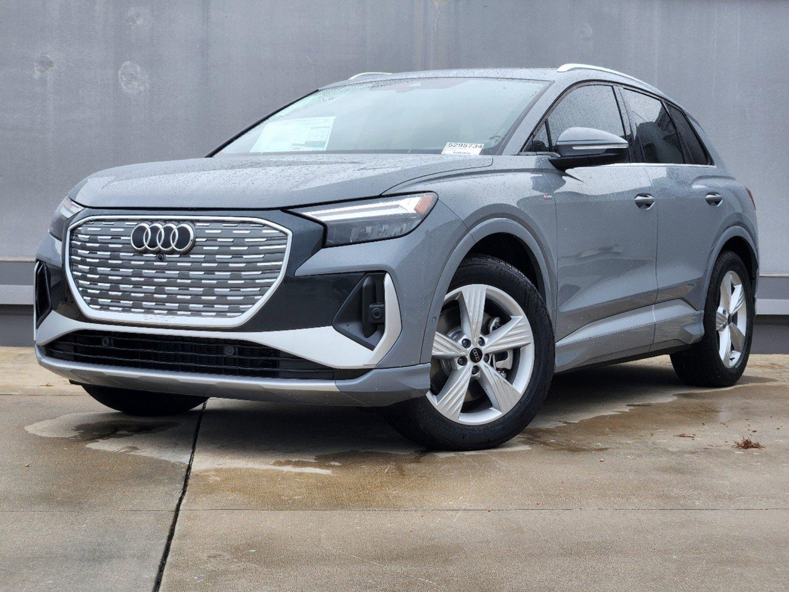 2024 Audi Q4 e-tron Vehicle Photo in SUGAR LAND, TX 77478