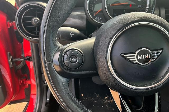 2019 MINI Cooper Hardtop 2 Door Vehicle Photo in Houston, TX 77007