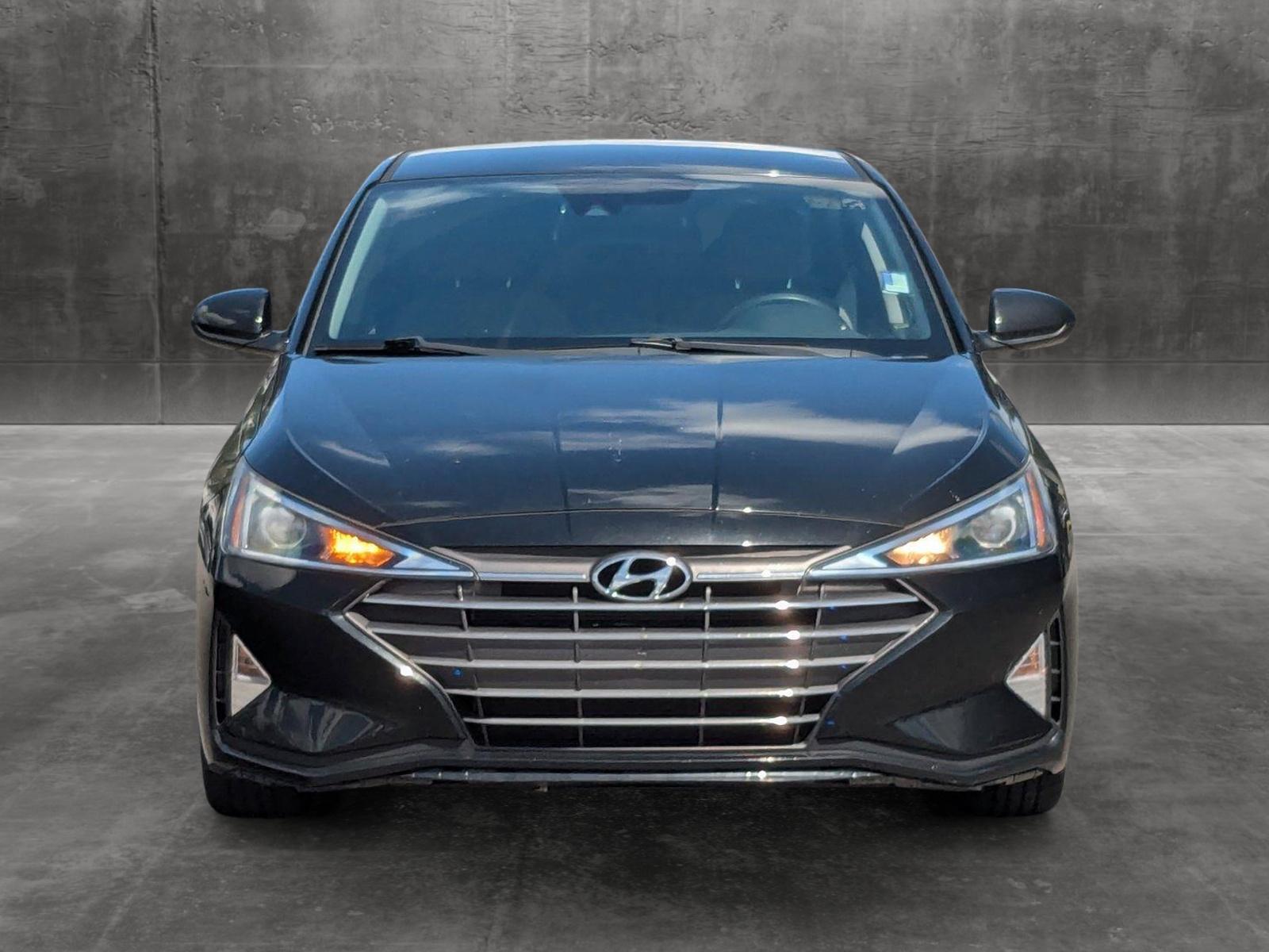 2019 Hyundai ELANTRA Vehicle Photo in St. Petersburg, FL 33713