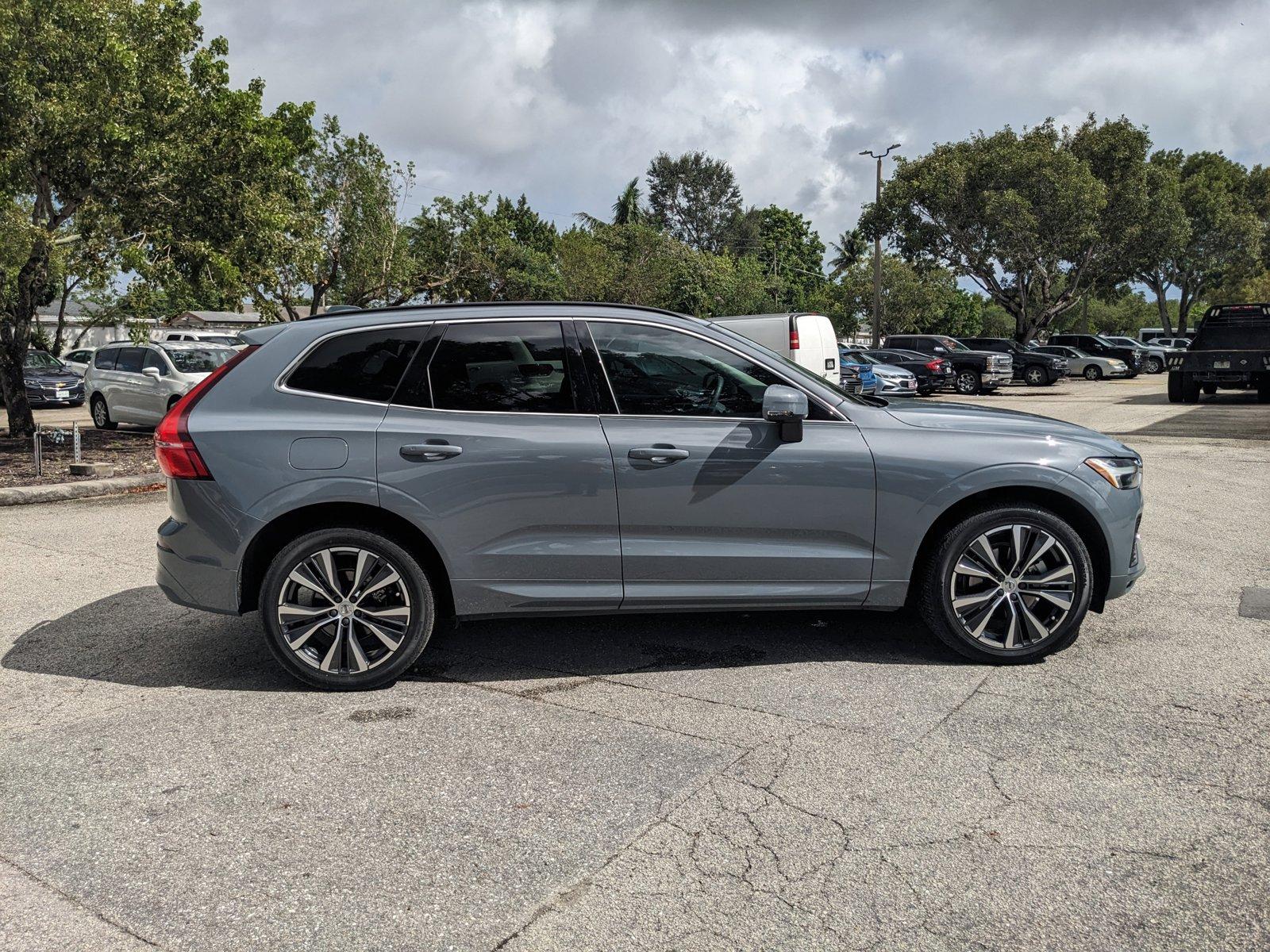 2022 Volvo XC60 Vehicle Photo in GREENACRES, FL 33463-3207