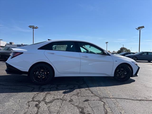 2025 Hyundai ELANTRA Vehicle Photo in O'Fallon, IL 62269