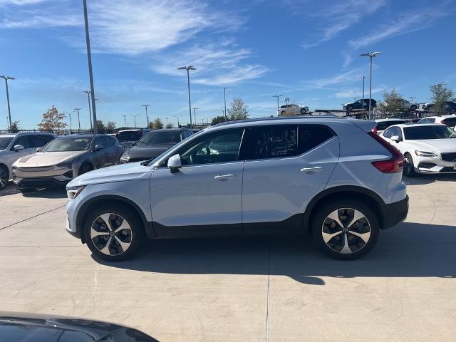 2024 Volvo XC40 Vehicle Photo in Grapevine, TX 76051