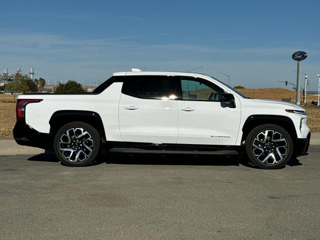 2024 Chevrolet Silverado EV Vehicle Photo in PITTSBURG, CA 94565-7121