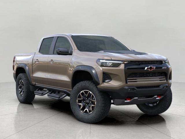 Select 2024 Chevrolet Colorado