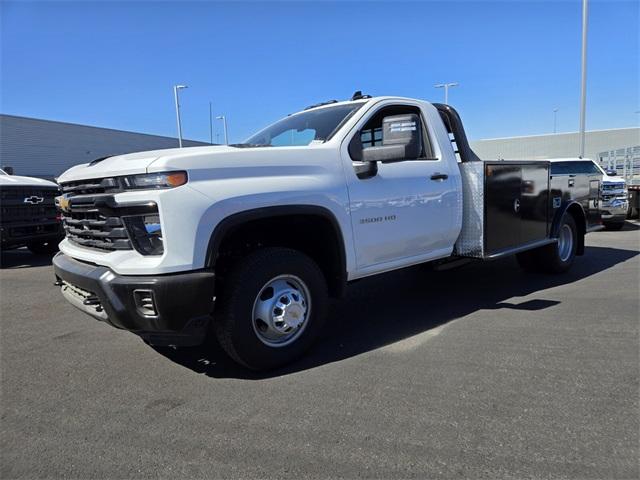 2024 Chevrolet Silverado 3500 HD Chassis Cab Vehicle Photo in LAS VEGAS, NV 89118-3267