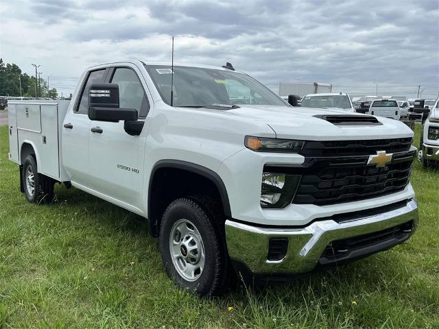 2024 Chevrolet Silverado 2500 HD Vehicle Photo in ALCOA, TN 37701-3235