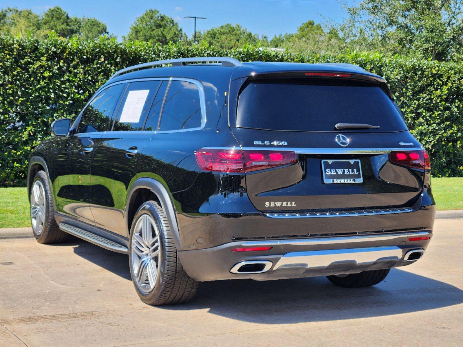 2024 Mercedes-Benz GLS Vehicle Photo in HOUSTON, TX 77079