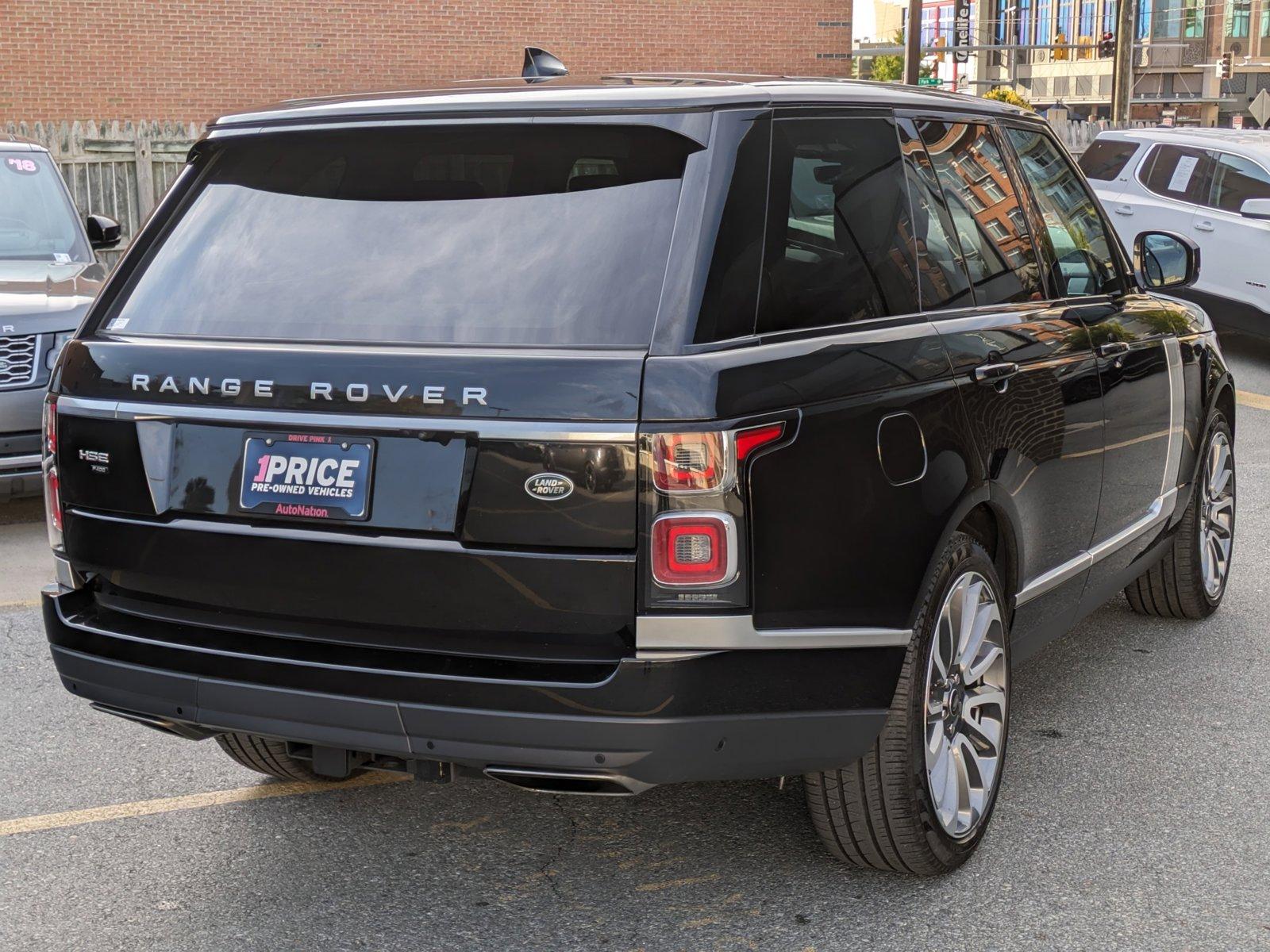 2021 Land Rover Range Rover Vehicle Photo in Bethesda, MD 20852