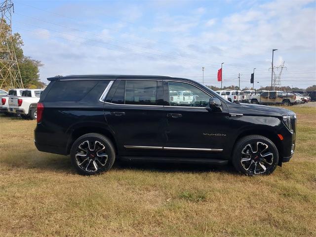 2022 GMC Yukon Vehicle Photo in ALBERTVILLE, AL 35950-0246