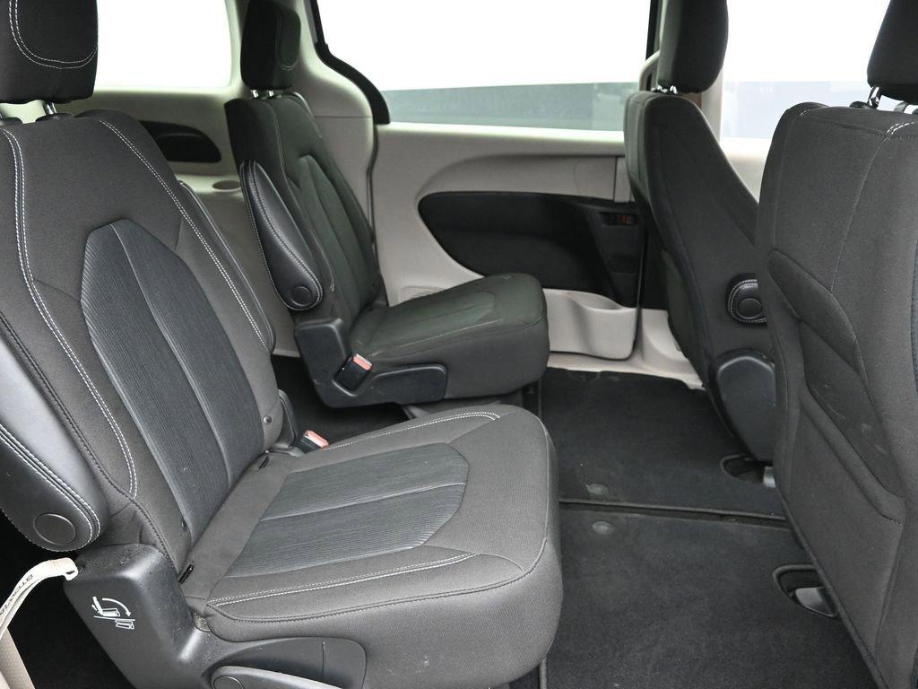 2022 Chrysler Voyager Vehicle Photo in Cedar Rapids, IA 52402