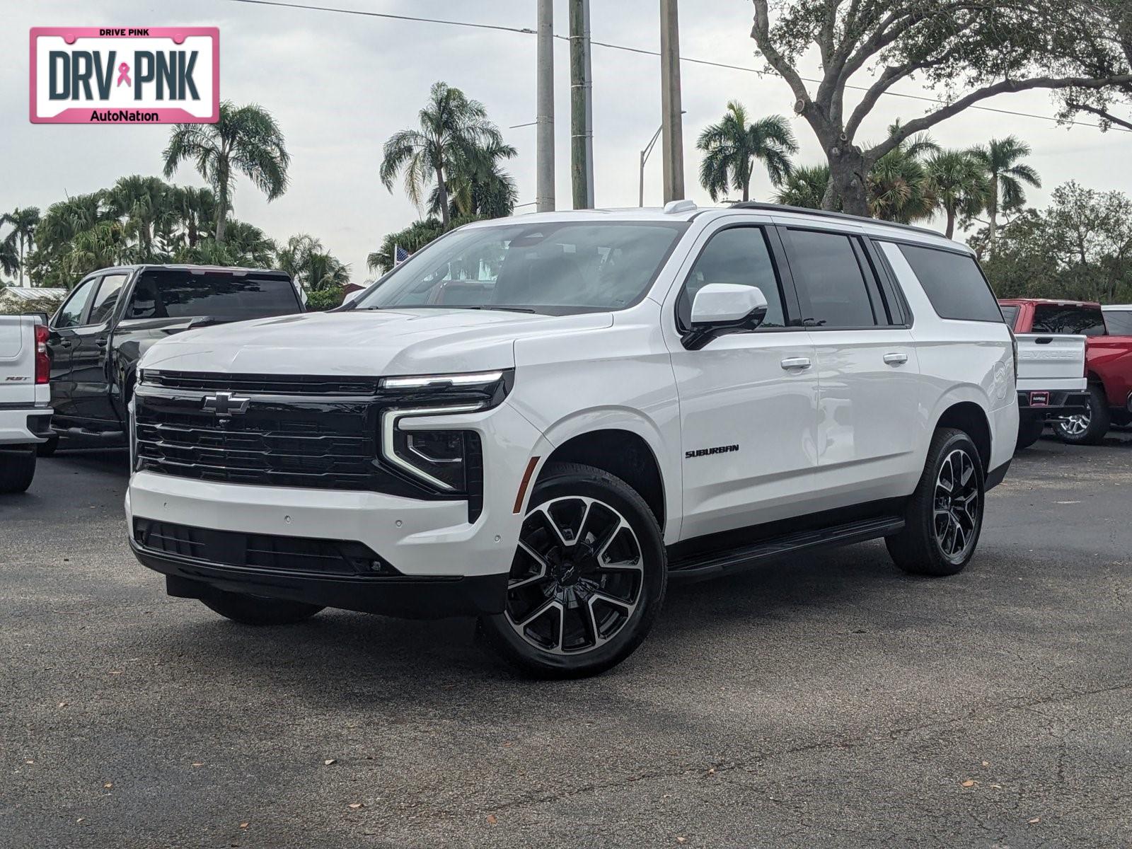 2025 Chevrolet Suburban Vehicle Photo in GREENACRES, FL 33463-3207