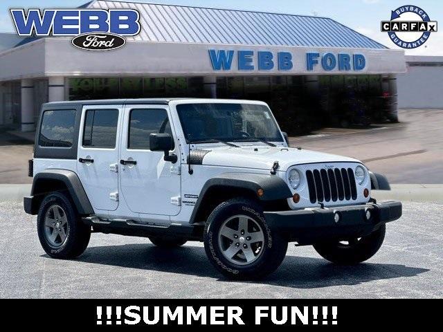 2012 Jeep Wrangler Unlimited Vehicle Photo in Highland, IN 46322