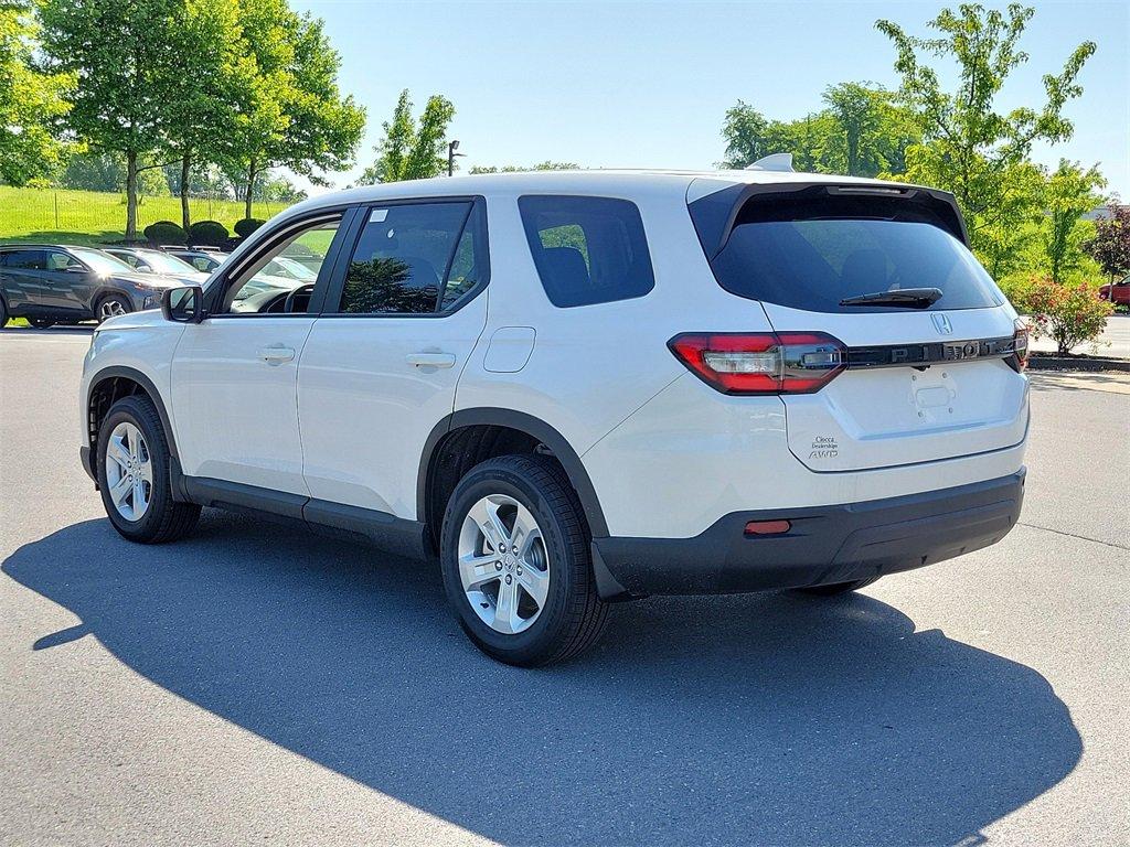 2023 Honda Pilot Vehicle Photo in Muncy, PA 17756