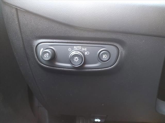 2020 Chevrolet Equinox Vehicle Photo in DENTON, TX 76210-9321