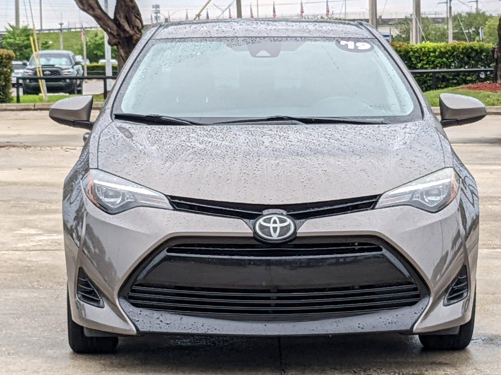 2019 Toyota Corolla Vehicle Photo in Davie, FL 33331