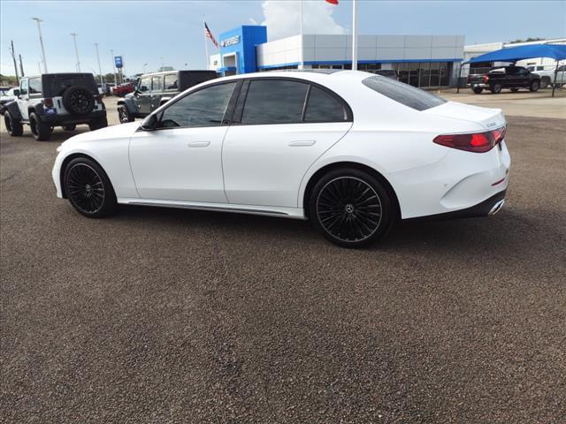 2024 Mercedes-Benz E-Class Vehicle Photo in NEDERLAND, TX 77627-8017