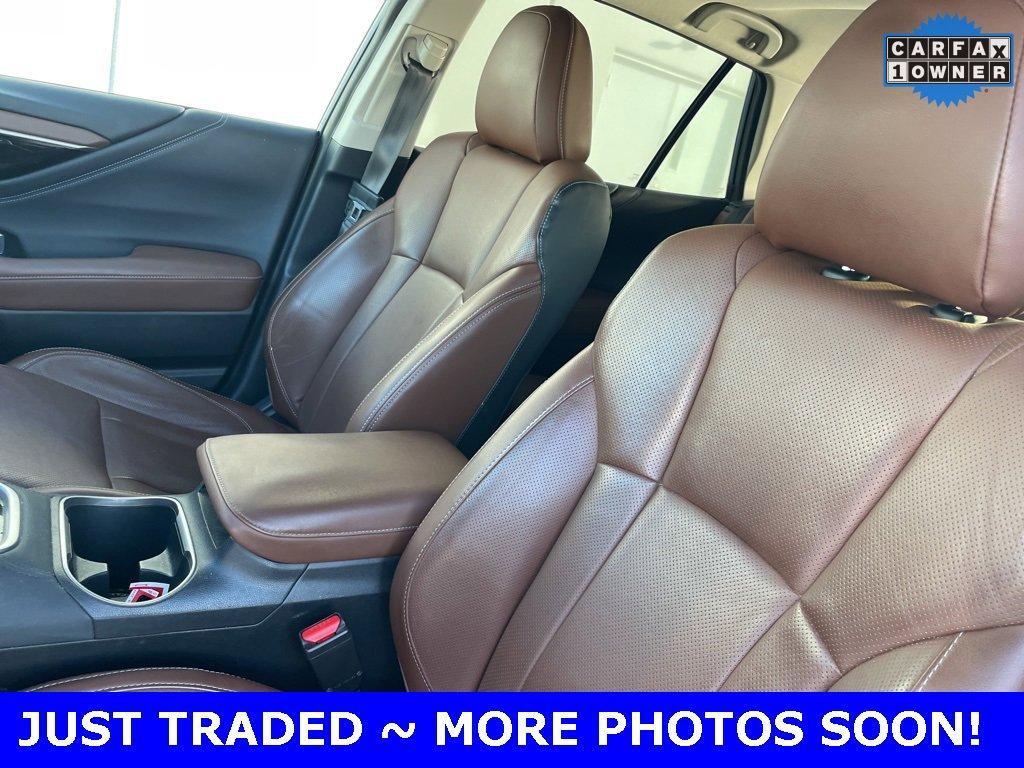 2020 Subaru Outback Vehicle Photo in Saint Charles, IL 60174