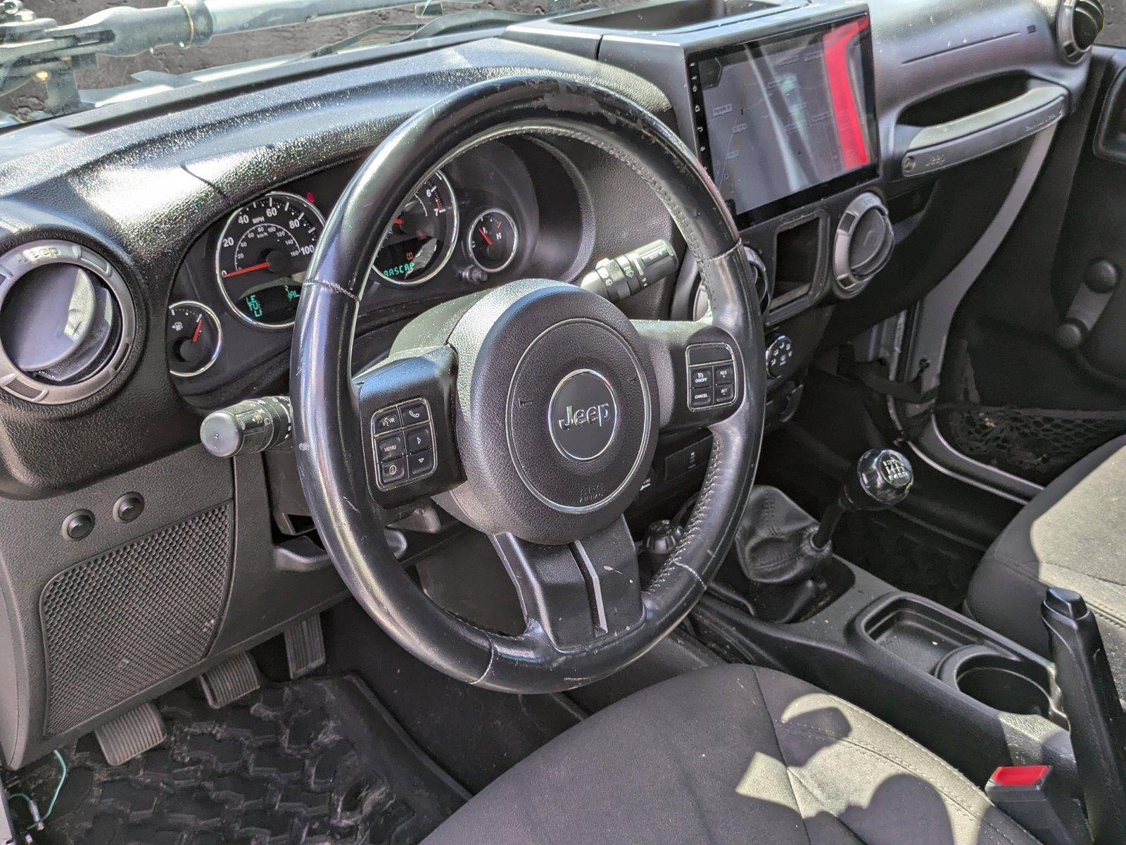 2013 Jeep Wrangler Unlimited Vehicle Photo in Clearwater, FL 33761