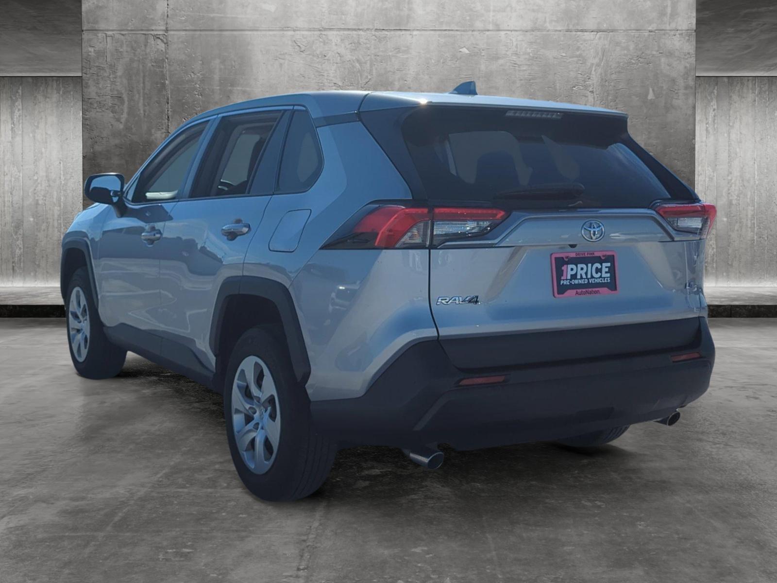 2022 Toyota RAV4 Vehicle Photo in Ft. Myers, FL 33907