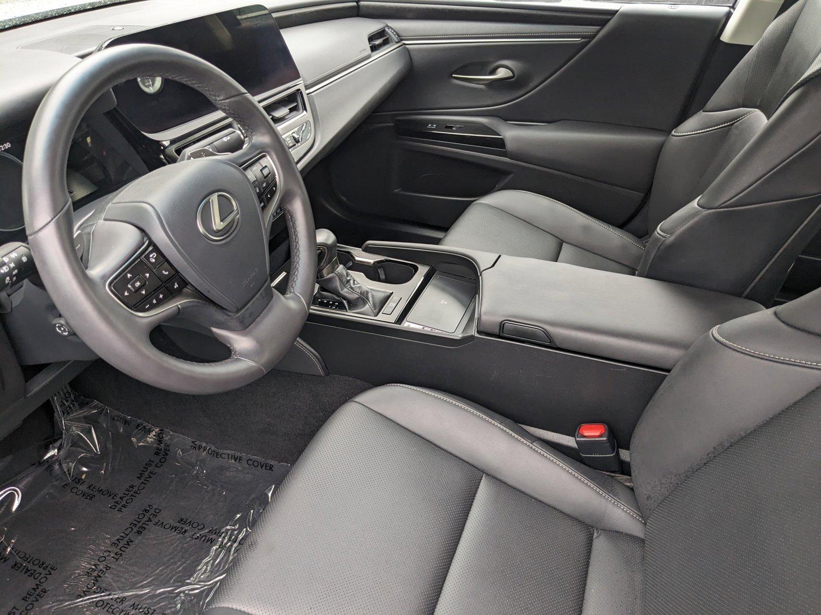 2023 Lexus ES 250 Vehicle Photo in Tampa, FL 33614