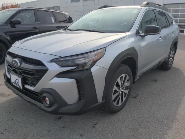 2025 Subaru Outback Vehicle Photo in Green Bay, WI 54304