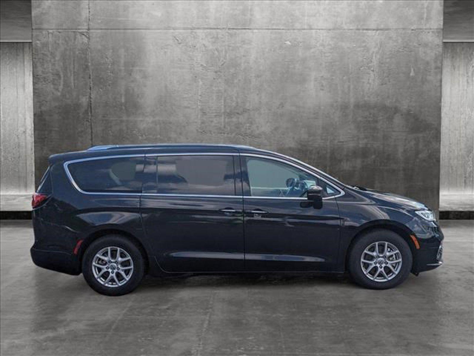 2022 Chrysler Pacifica Vehicle Photo in Tampa, FL 33614