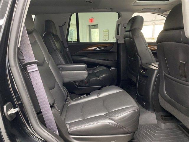 2017 Cadillac Escalade Vehicle Photo in PORTLAND, OR 97225-3518