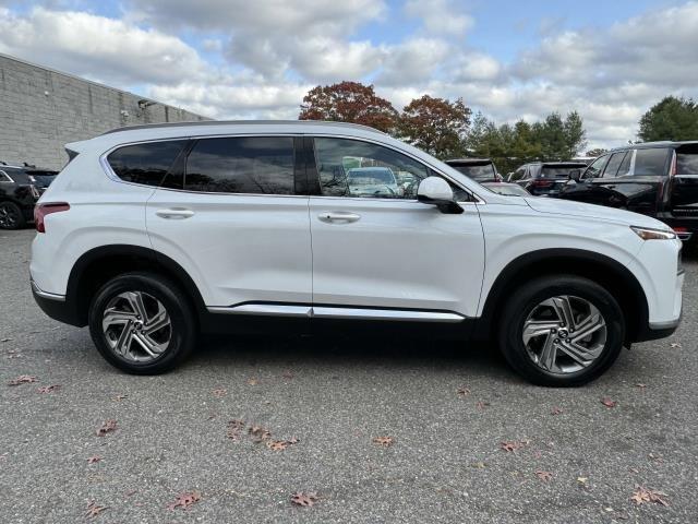 2022 Hyundai Santa Fe Vehicle Photo in SAINT JAMES, NY 11780-3219