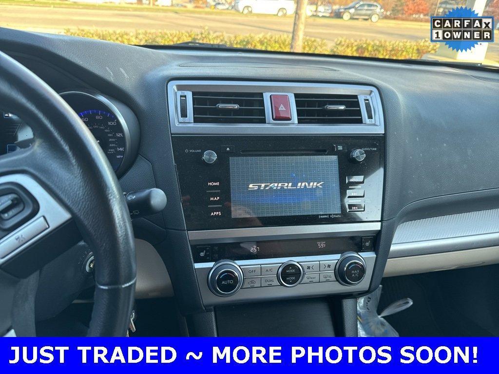 2015 Subaru Outback Vehicle Photo in Saint Charles, IL 60174