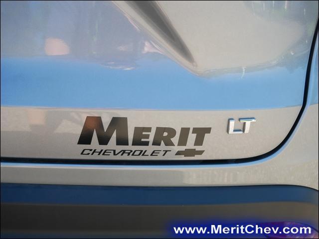 2024 Chevrolet Trax Vehicle Photo in MAPLEWOOD, MN 55119-4794