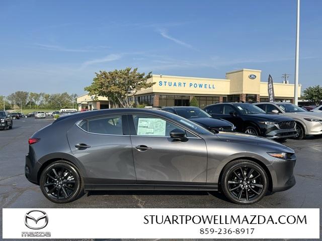 2025 Mazda3 Hatchback Vehicle Photo in Danville, KY 40422