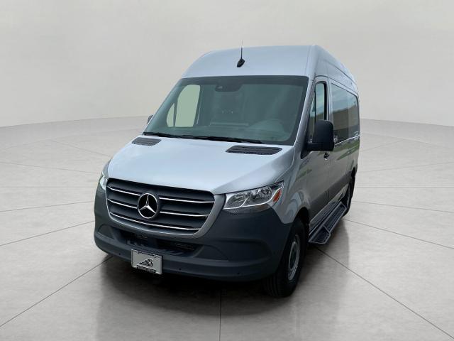 2022 Mercedes-Benz Sprinter Crew Van Vehicle Photo in Appleton, WI 54913