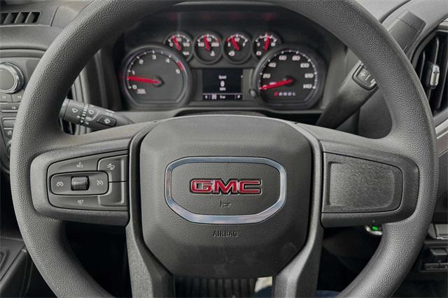 2024 GMC Sierra 2500 HD Vehicle Photo in ELK GROVE, CA 95757-8703