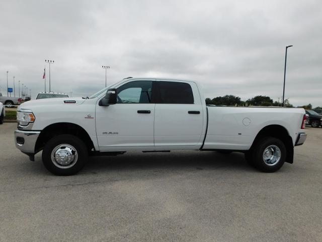 2024 Ram 3500 Vehicle Photo in Gatesville, TX 76528