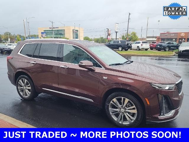 2022 Cadillac XT6 Vehicle Photo in Plainfield, IL 60586