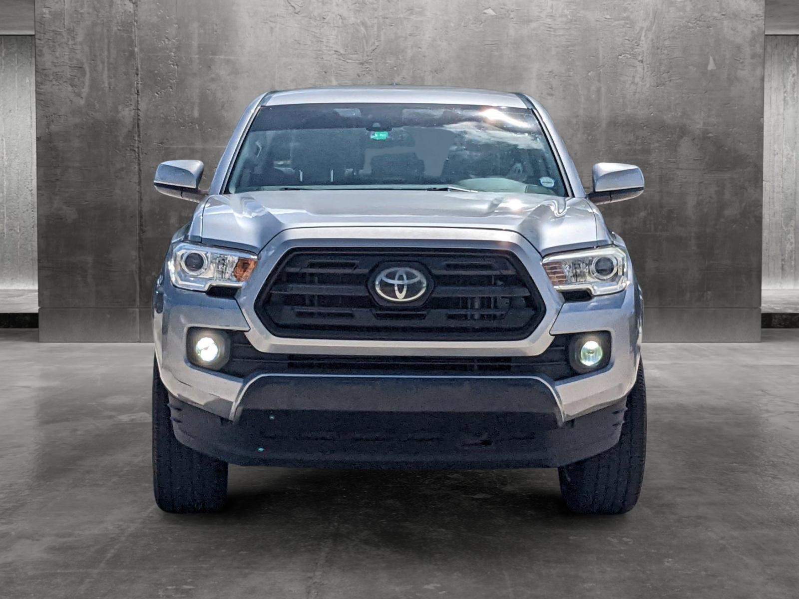 2019 Toyota Tacoma 2WD Vehicle Photo in Davie, FL 33331