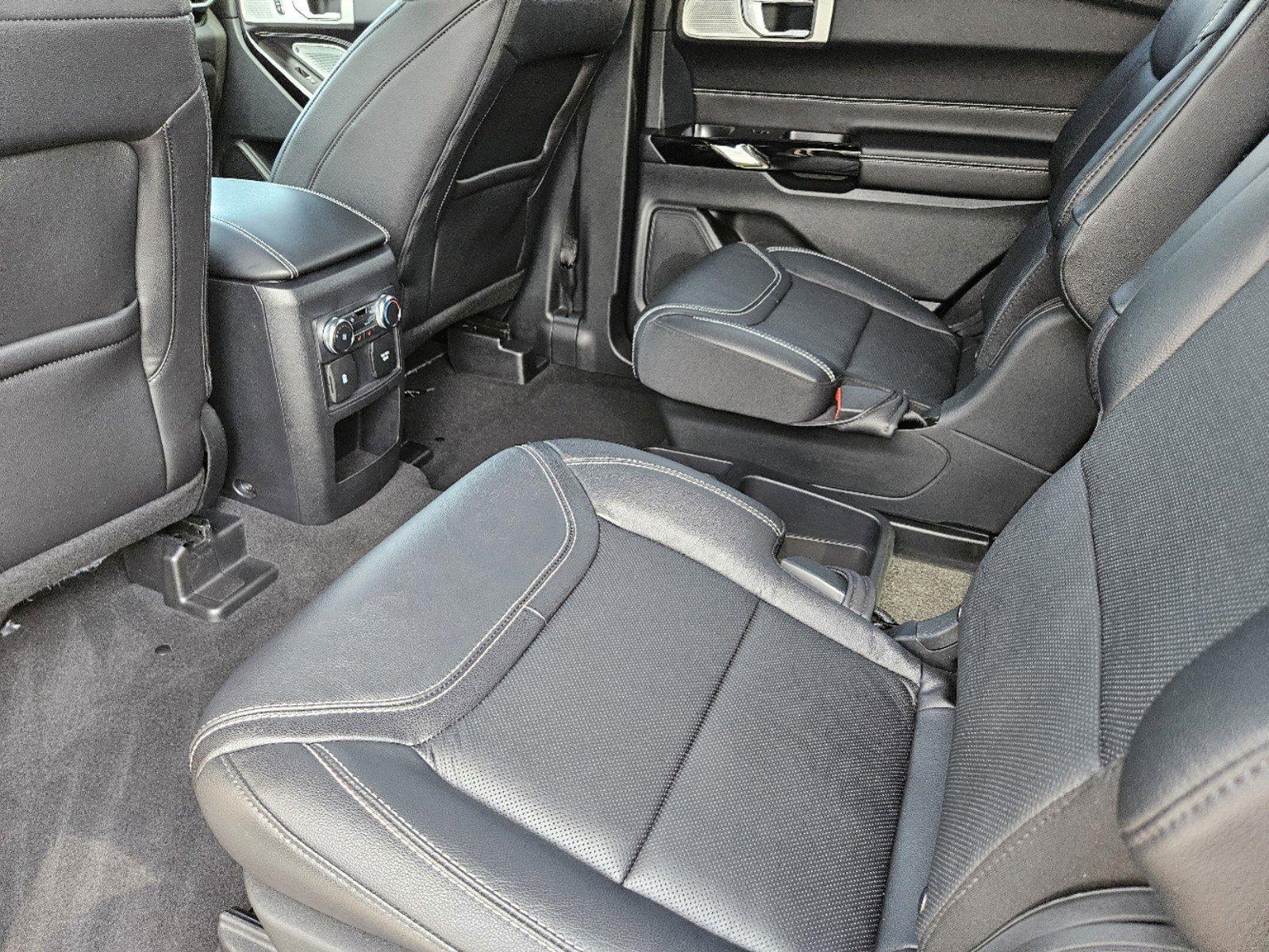 2021 Ford Explorer Vehicle Photo in FORT WORTH, TX 76132