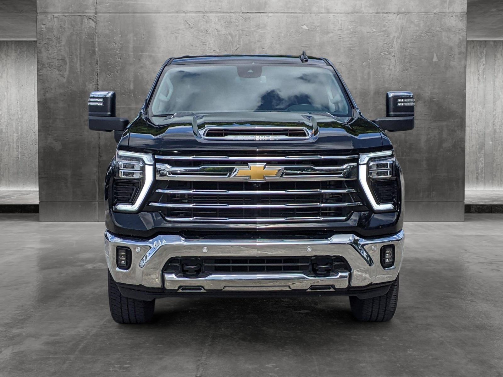 2024 Chevrolet Silverado 2500 HD Vehicle Photo in PEMBROKE PINES, FL 33024-6534