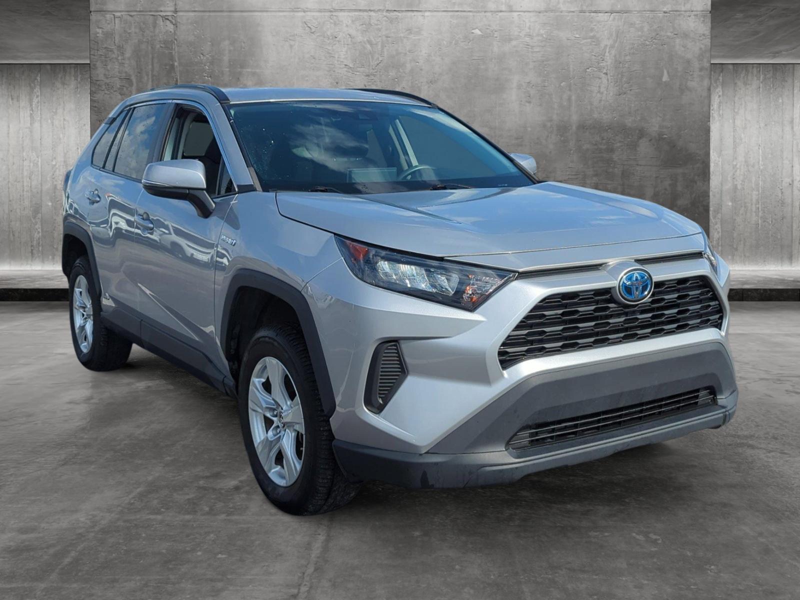 2019 Toyota RAV4 Vehicle Photo in Memphis, TN 38128