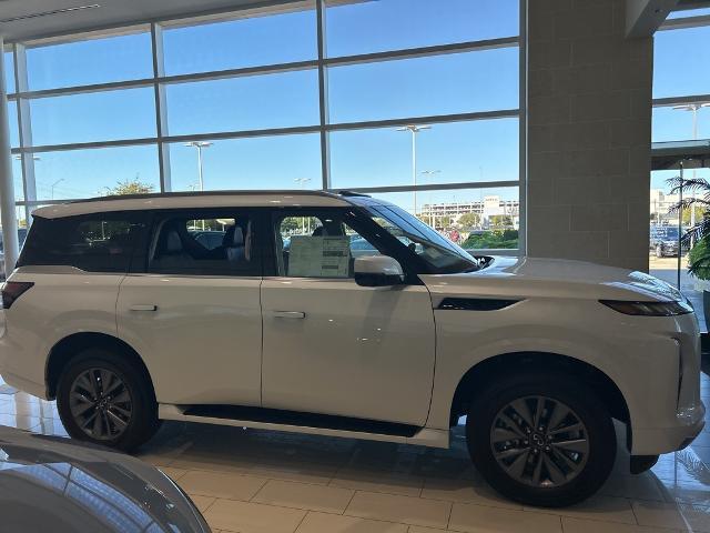 2025 INFINITI QX80 Vehicle Photo in Grapevine, TX 76051