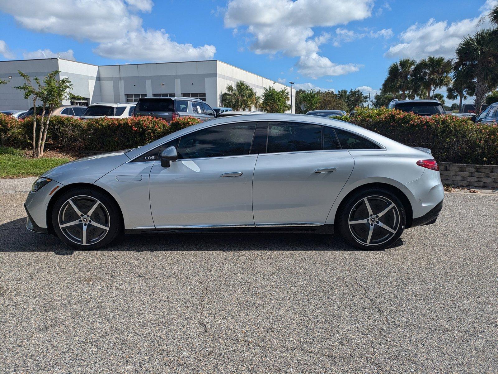 2024 Mercedes-Benz EQE Vehicle Photo in Sarasota, FL 34231