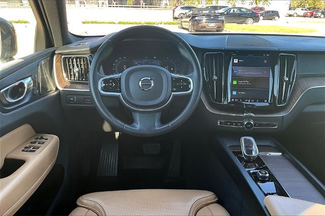 2022 Volvo XC60 Vehicle Photo in Houston, TX 77007