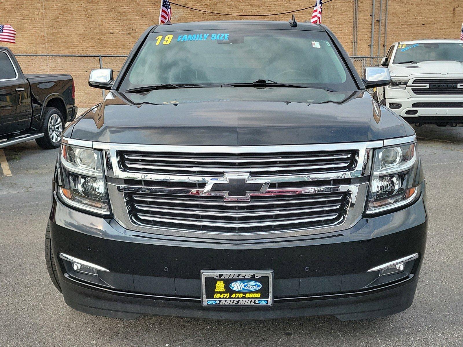 2019 Chevrolet Suburban Vehicle Photo in Plainfield, IL 60586