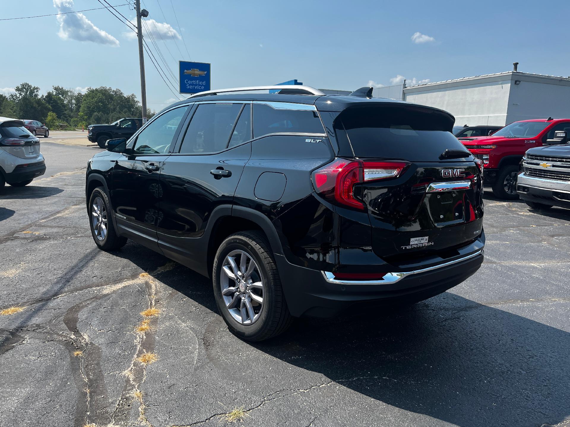 2023 GMC Terrain Vehicle Photo in CLARE, MI 48617-9414