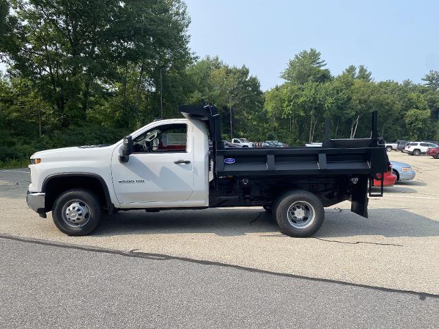 2024 Chevrolet Silverado 3500 HD CC Vehicle Photo in HUDSON, MA 01749-2782