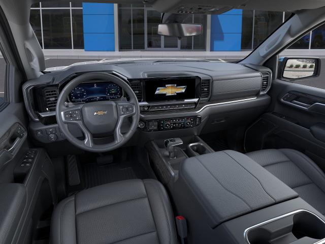 2024 Chevrolet Silverado 1500 Vehicle Photo in DOUGLASTON, NY 11362-1062